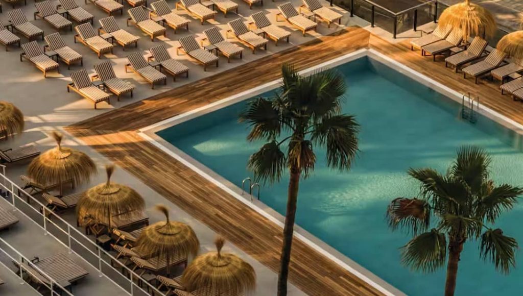 holidays to Majorca for friends at the Cooks Club Calvia Beach