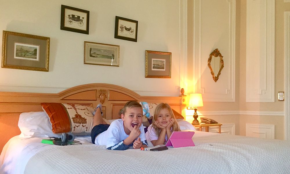 hotels with large family rooms.