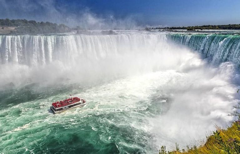 7 Ways to Discover Ontario With Daily Direct flights from Dublin to Toronto Canada