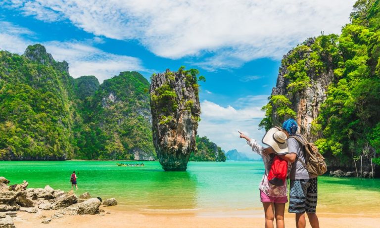 6 Unforgettable Vietnam Holidays: Tours, Beach Stay, Cruise and Cambodia from €1474!