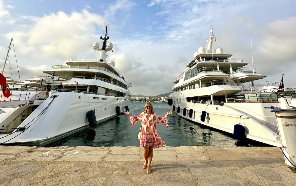 where to stay in Ibiza, travel and resort guide